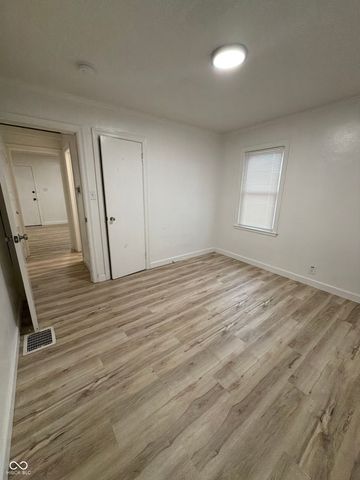 4437 Millersville Road, Indianapolis, IN 46205