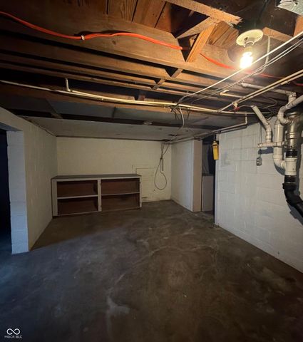 4437 Millersville Road, Indianapolis, IN 46205