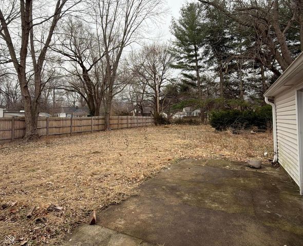 4437 Millersville Road, Indianapolis, IN 46205