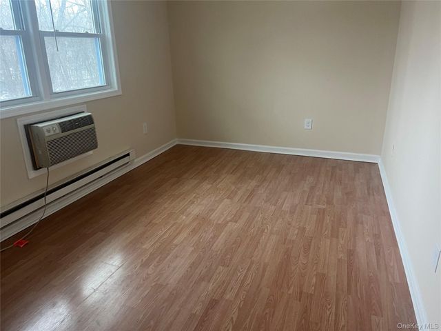 27 N Rte 303 4, Congers, NY 10920