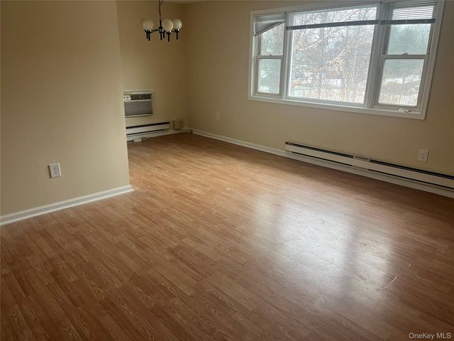 27 N Rte 303 4, Congers, NY 10920