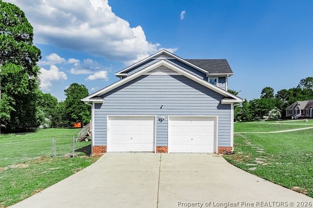 11 Overlook Road S, Cameron, NC 28326