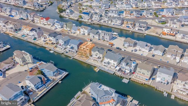 1351 PAUL BLVD, Manahawkin, NJ 08050