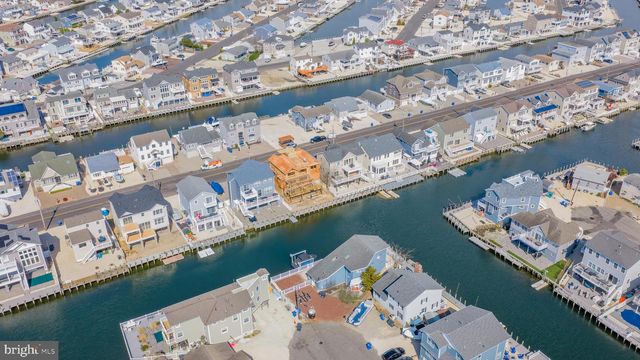 1351 PAUL BLVD, Manahawkin, NJ 08050