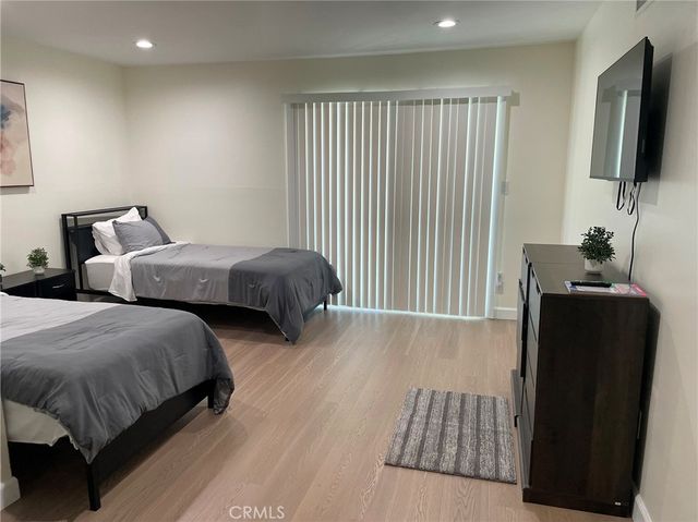 20910 Calwood Street, Saugus, CA 91350