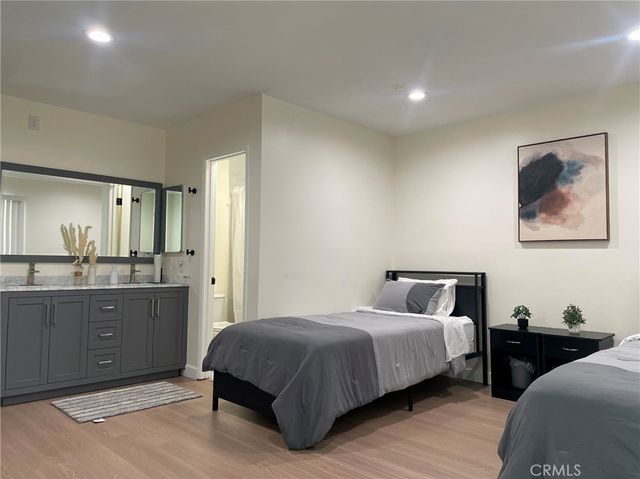 20910 Calwood Street, Saugus, CA 91350