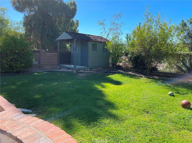 20910 Calwood Street, Saugus, CA 91350