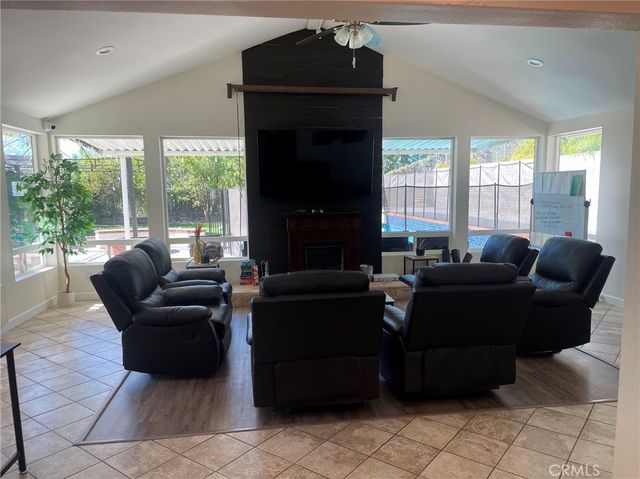 20910 Calwood Street, Saugus, CA 91350