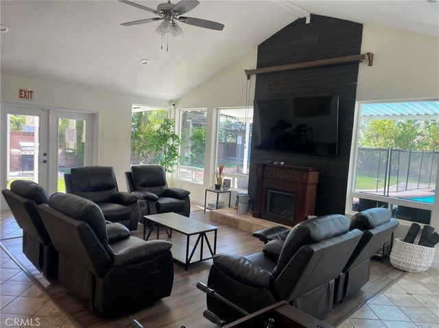 20910 Calwood Street, Saugus, CA 91350