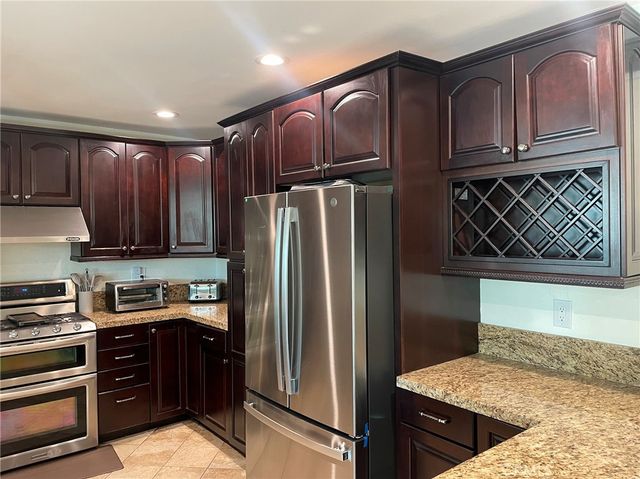 20910 Calwood Street, Saugus, CA 91350