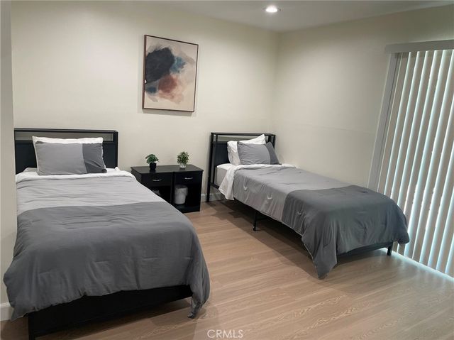 20910 Calwood Street, Saugus, CA 91350
