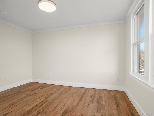 101 Noble Avenue, Milford, CT 06460