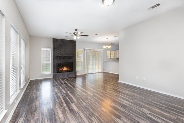 5519 Katey Lane, Arlington, TX 76017