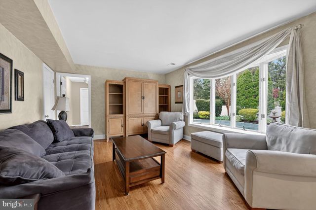 57 TAR HEELS RD, Hamilton, NJ 08619