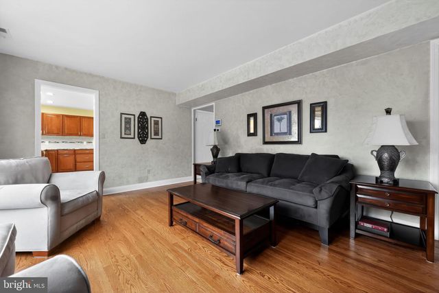 57 TAR HEELS RD, Hamilton, NJ 08619