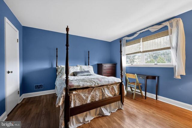 57 TAR HEELS RD, Hamilton, NJ 08619