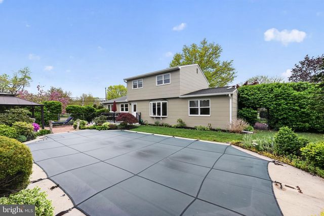 57 TAR HEELS RD, Hamilton, NJ 08619