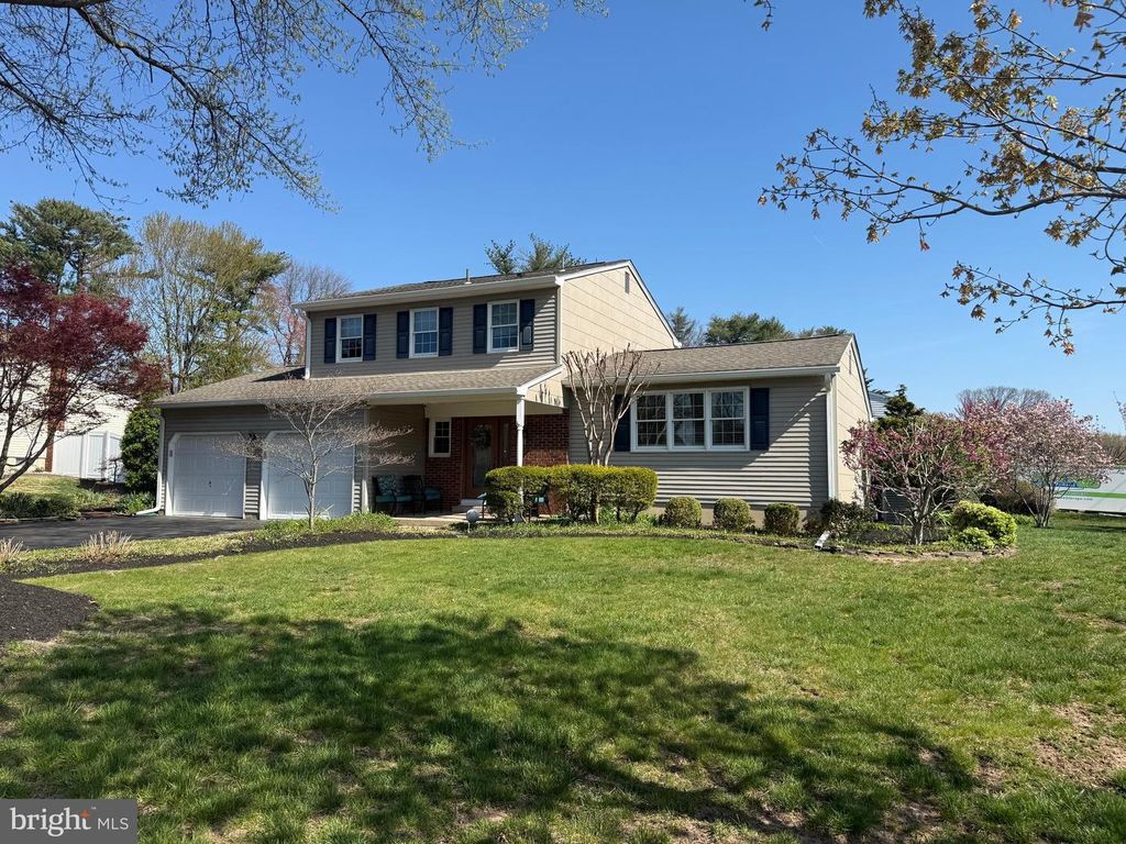 57 TAR HEELS RD, Hamilton, NJ 08619