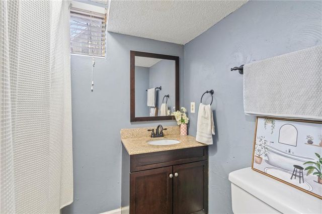 3502 NW Lake Drive, Lee's Summit, MO 64064