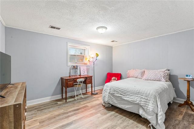 3502 NW Lake Drive, Lee's Summit, MO 64064