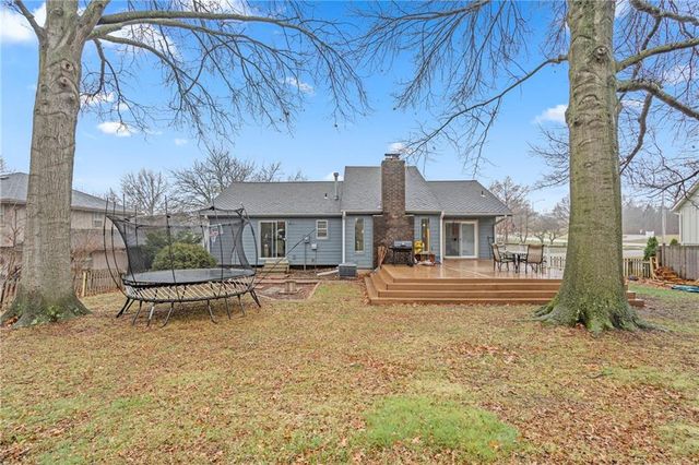 3502 NW Lake Drive, Lee's Summit, MO 64064