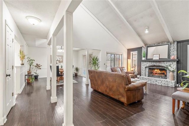 3502 NW Lake Drive, Lee's Summit, MO 64064