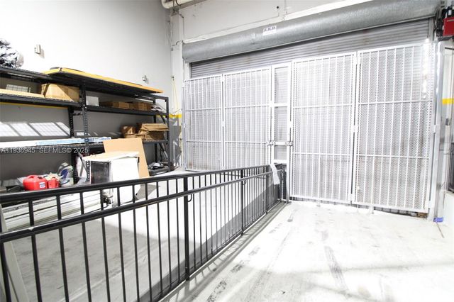 8217 NW 30th Ter, Doral, FL 33122