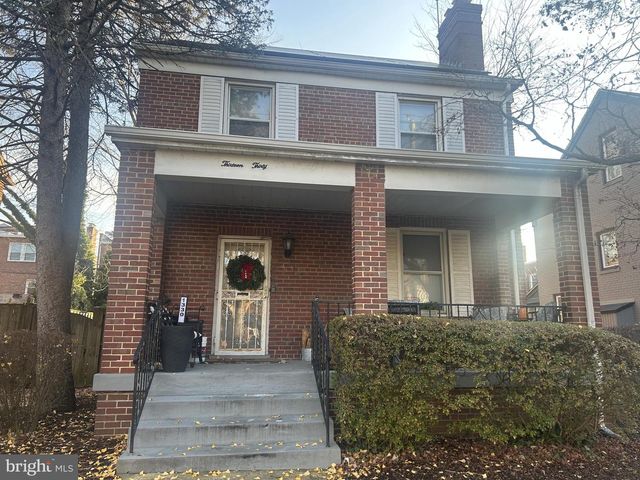 1330 SOMERSET PL NW, Washington, DC 20011