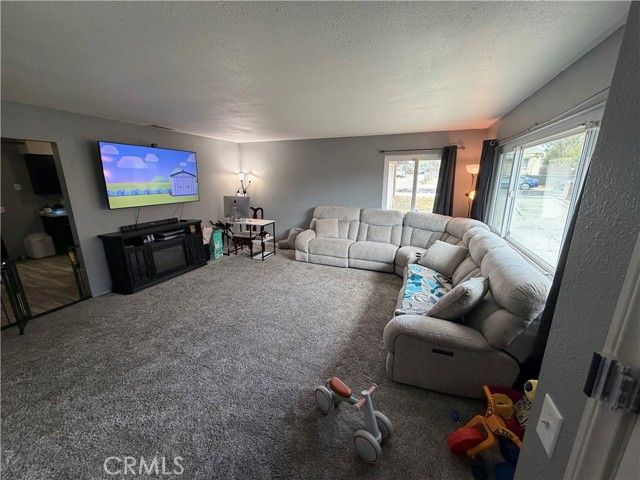 12426 2nd, Yucaipa, CA 92339