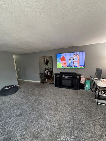12426 2nd, Yucaipa, CA 92339