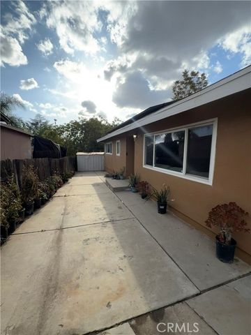 12426 2nd, Yucaipa, CA 92339