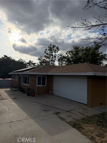 12426 2nd, Yucaipa, CA 92339
