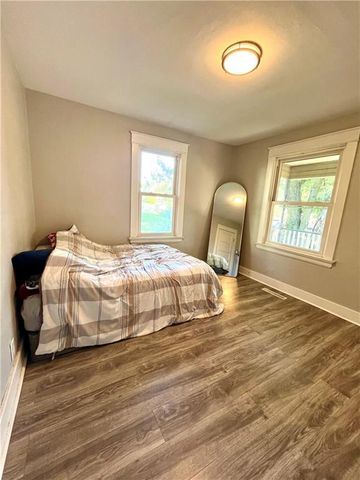 431 N Eubank Street, Independence, MO 64050