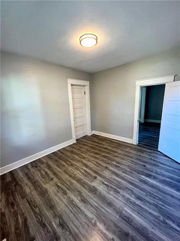 431 N Eubank Street, Independence, MO 64050