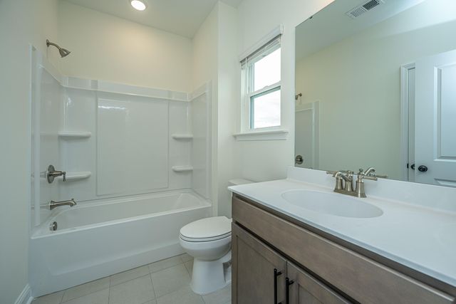 127 Augusta Pass Drive, Ridgeville, SC 29472