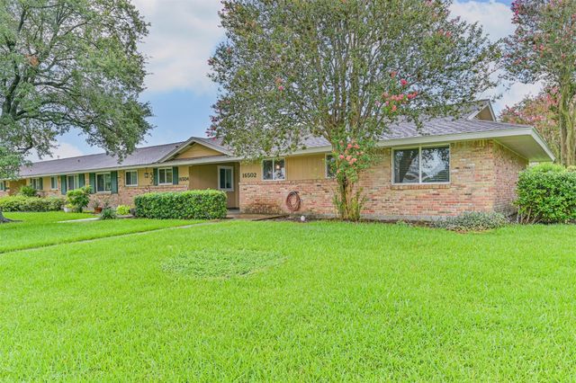 16502 Diana Lane, Houston, TX 77062