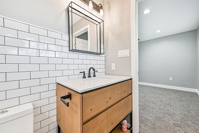 16502 Diana Lane, Houston, TX 77062