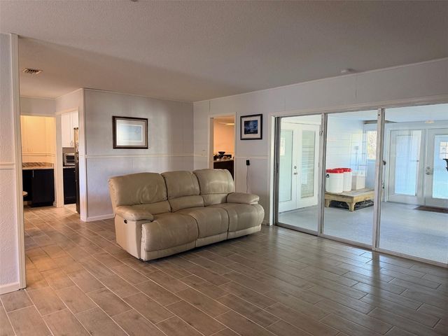12 PALM DRIVE, Yankeetown, FL 34498