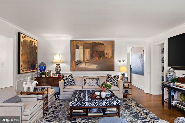 302 STONE BROOK DR, Wilmington, DE 19807