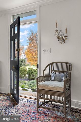 302 STONE BROOK DR, Wilmington, DE 19807