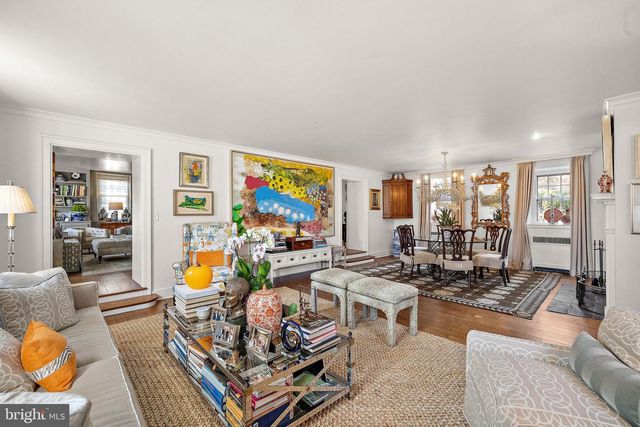 302 STONE BROOK DR, Wilmington, DE 19807