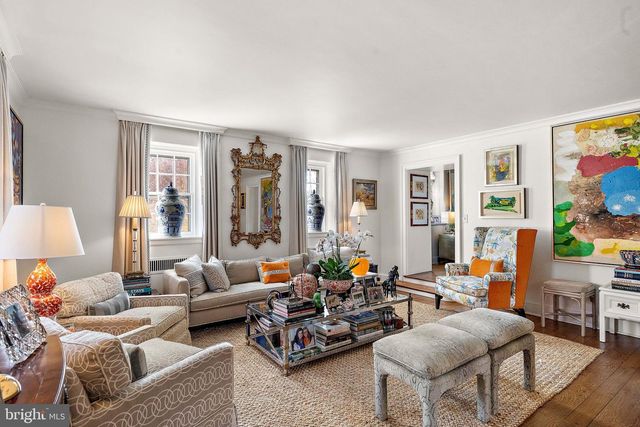 302 STONE BROOK DR, Wilmington, DE 19807