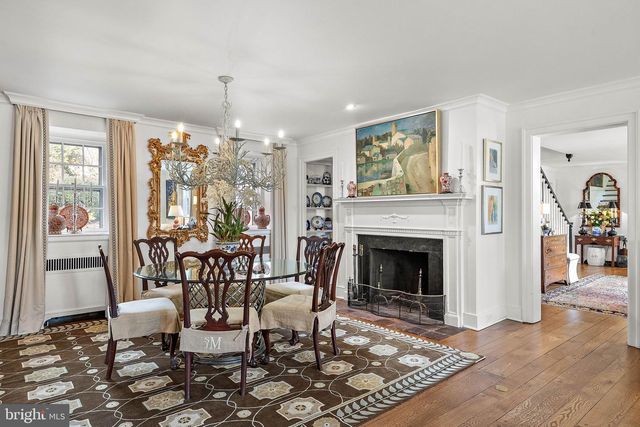 302 STONE BROOK DR, Wilmington, DE 19807