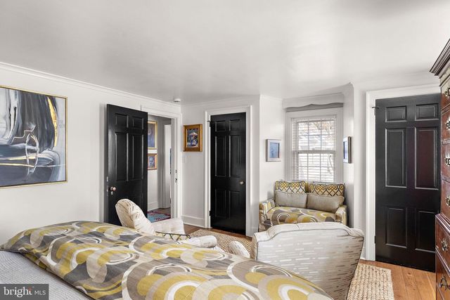 302 STONE BROOK DR, Wilmington, DE 19807