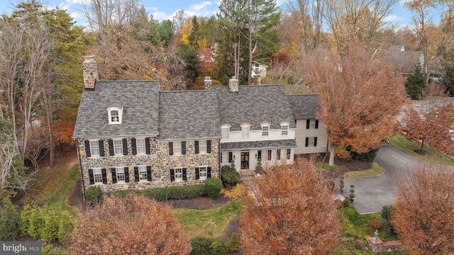 302 STONE BROOK DR, Wilmington, DE 19807