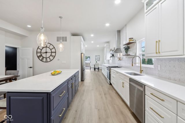 560 Jefferson Avenue, Indianapolis, IN 46201