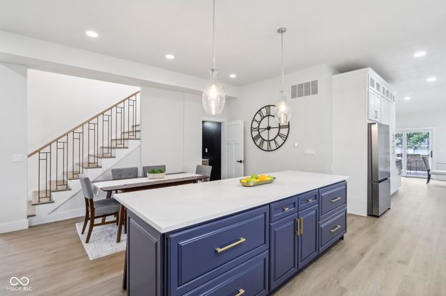 560 Jefferson Avenue, Indianapolis, IN 46201