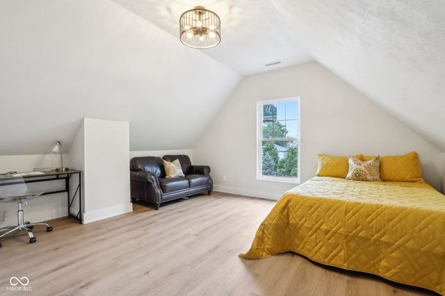 560 Jefferson Avenue, Indianapolis, IN 46201