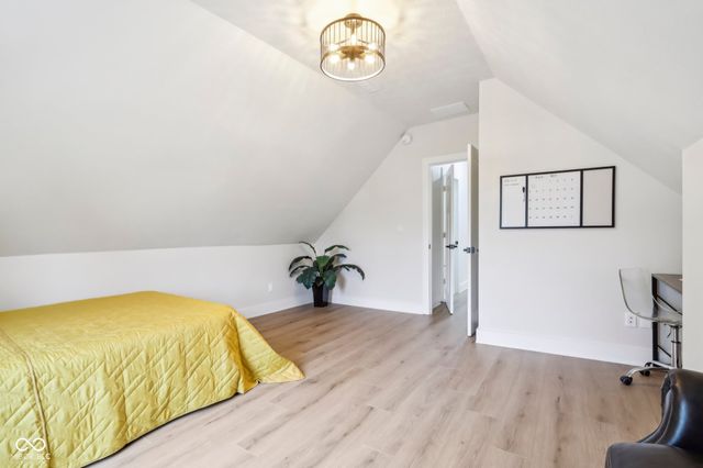 560 Jefferson Avenue, Indianapolis, IN 46201