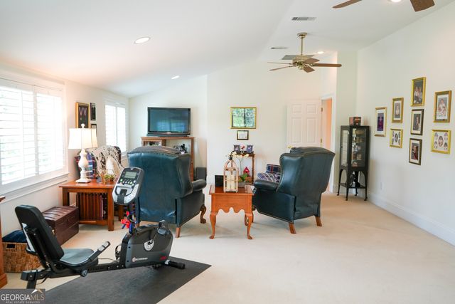 209 Fox Ridge Drive, Dublin, GA 31021